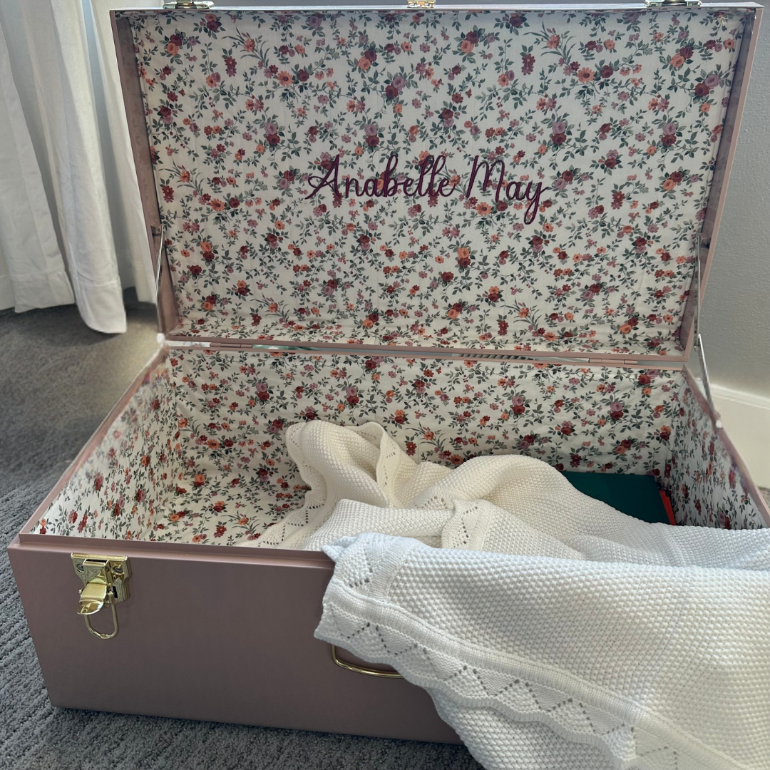 Traditional Keepsake Trunk - Classic